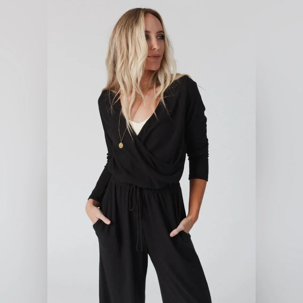 Three Bird Nest | Cross Your Heart Jumpsuit | Black - Picture 5 of 13
